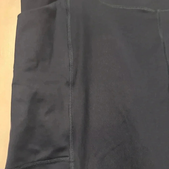 Girlfriend Collective navy biker shorts size 6XL - Picture 2 of 6